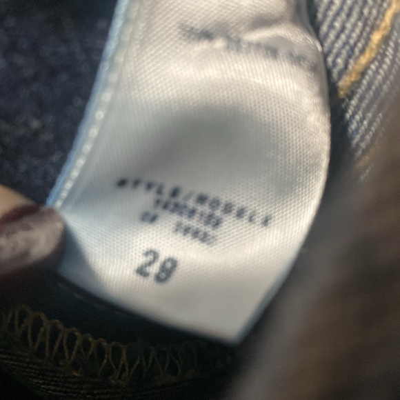 Guess Jeans - Picture 4 of 7